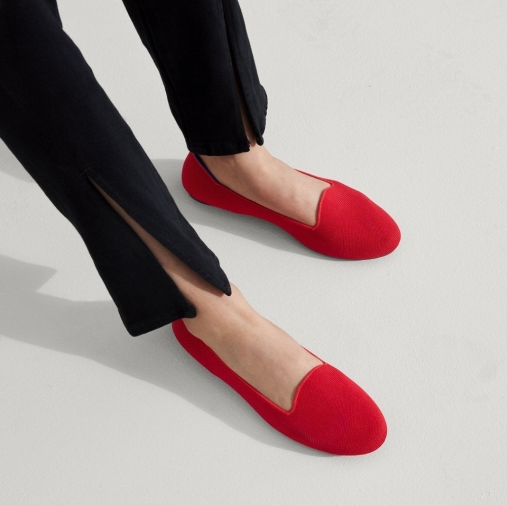 Rothy’s The Lounge Loafer – Bombshell Red – Size 10.5 - NEW IN BOX!